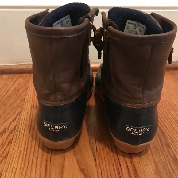 Sperry Duck Boots - great condition - Picture 4 of 6